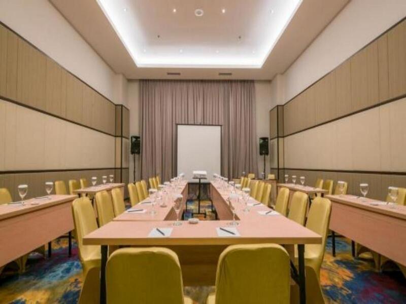 Luminor Hotel Pecenongan Jakarta By Wh Hotel 3*